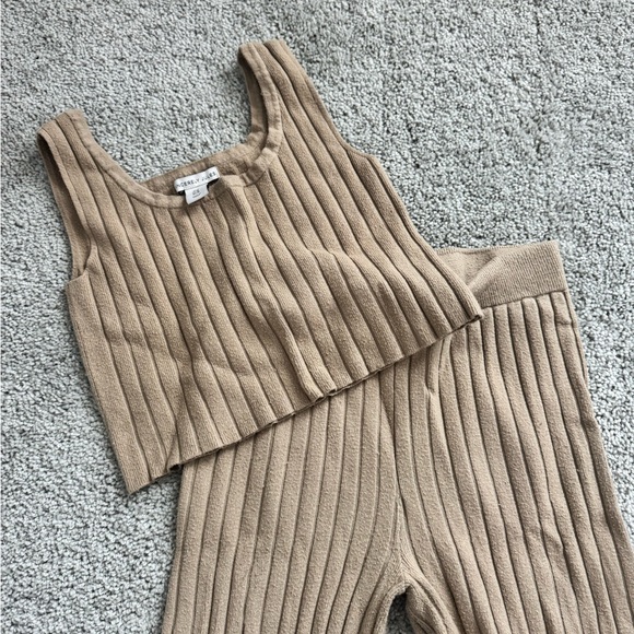 Sincerely Jules Tan Ribbed Knit Pajama Set - Picture 2 of 5